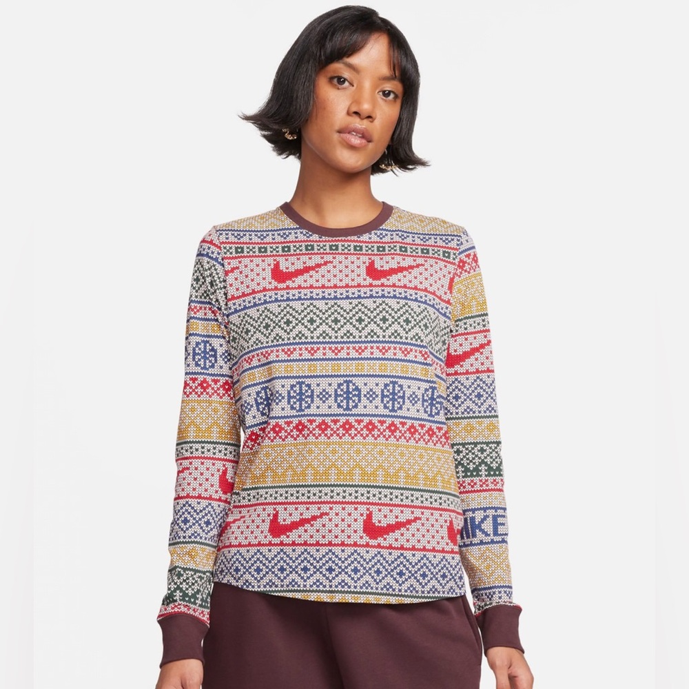 Nike Sportswear Essential Women's Long-Sleeve Holiday Top Size X- Large